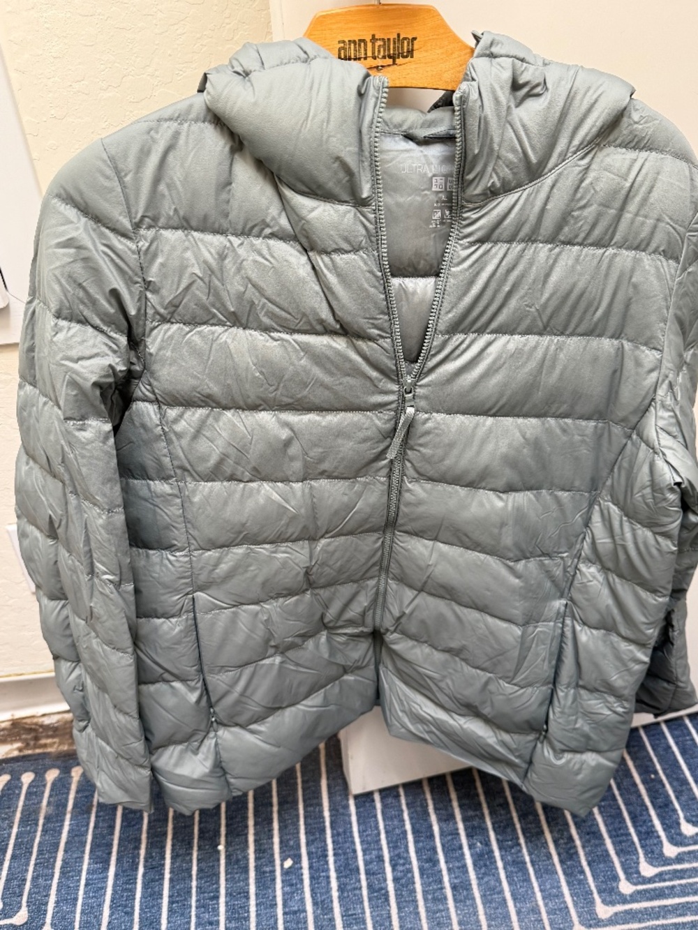 Slate Blue Uniqlo Ultra Light Down Parka sz XL